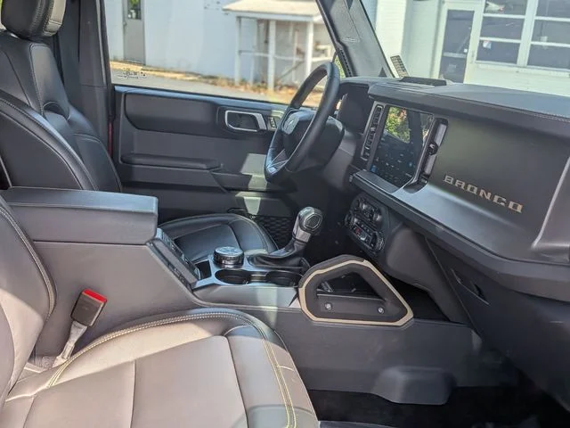 Used 2025 Red Ford Badlands image 37