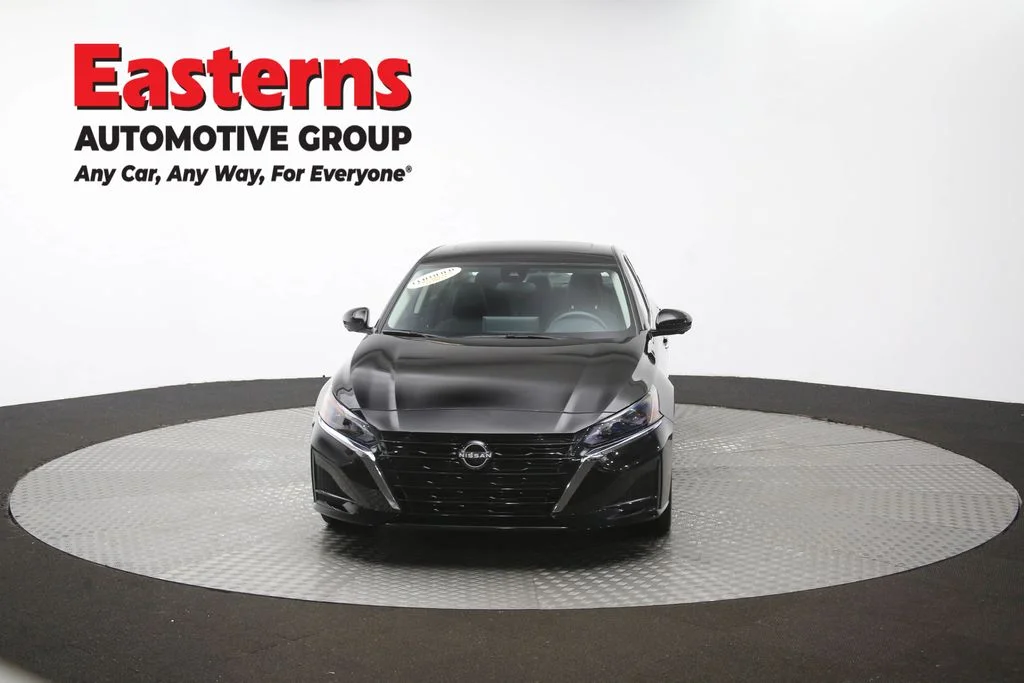 Used 2023 Black Nissan 2.5 SL image 53