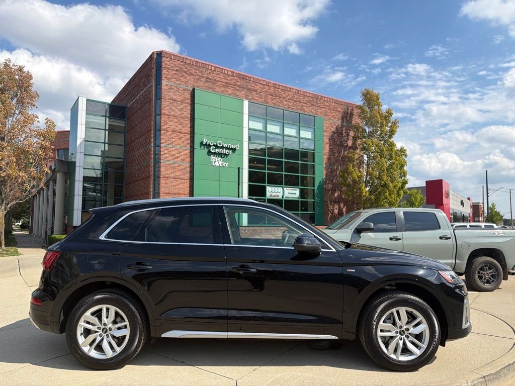 Used 2023 Black Audi 45 S line Premium image 4