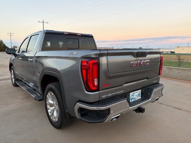 Used 2021 Gray GMC SLT image 2