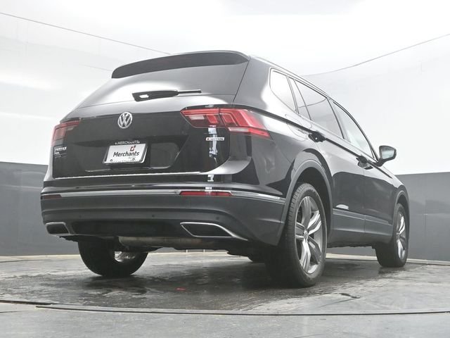 Used 2021 Black Volkswagen 2.0T SE image 47
