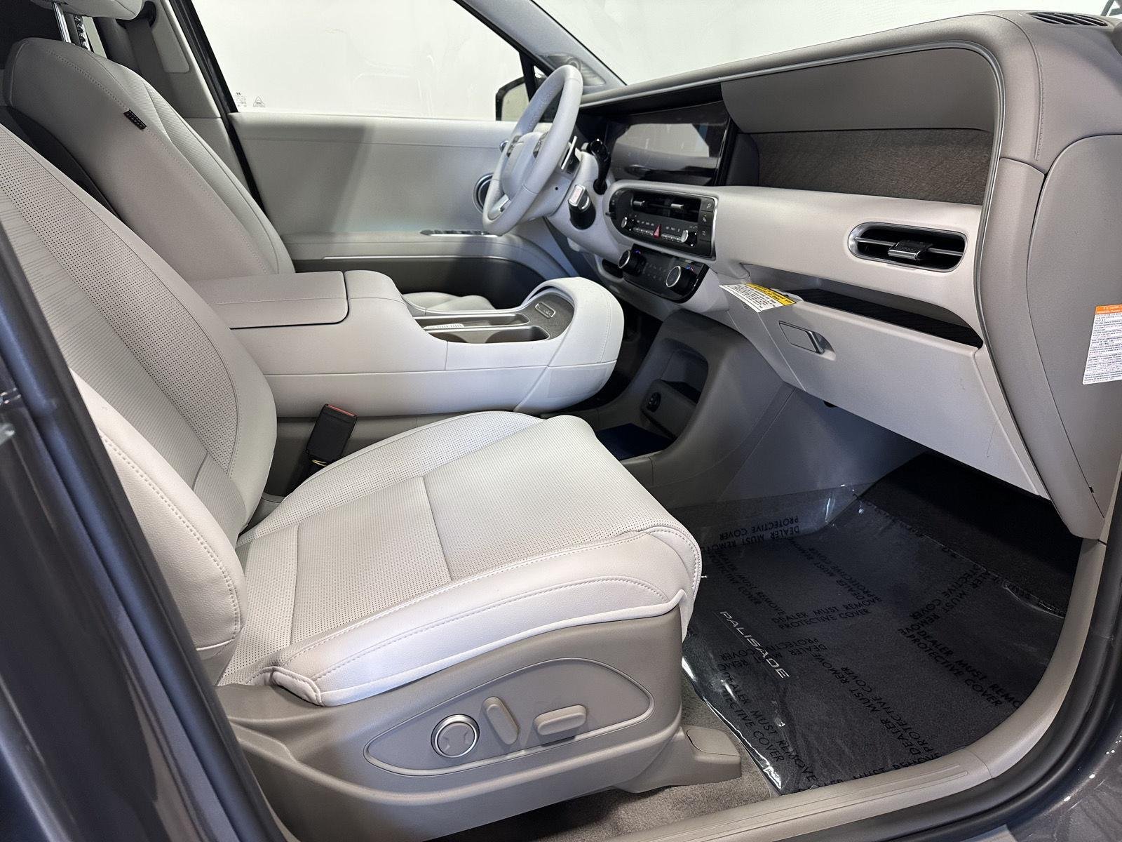 New 2027 Ecotronic Gray Pearl Hyundai Limited 8P image 19