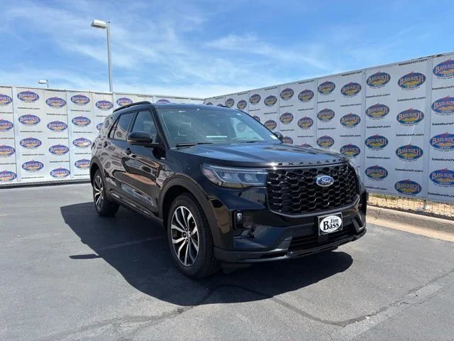 New 2026 Black Metallic Ford ST-Line image 2