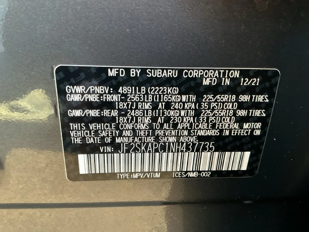 Used 2022 Gray Subaru Limited image 31