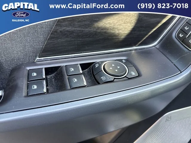 Used 2024 White Ford Lariat image 21
