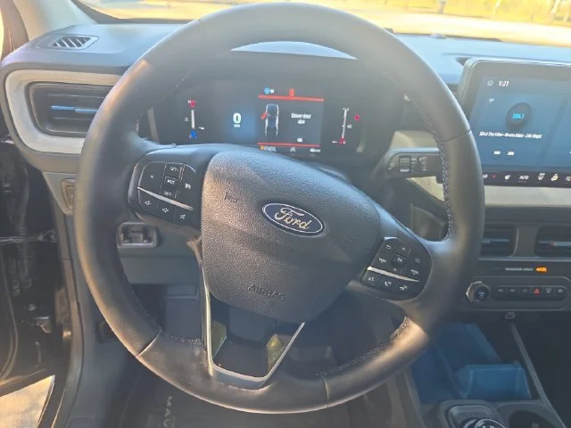 Used 2025 Black Ford XLT image 24