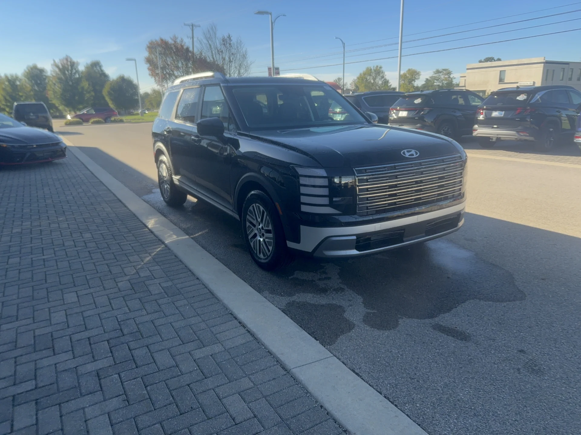 New 2027 Abyss Black Pearl Hyundai SEL Premium 7P image 3