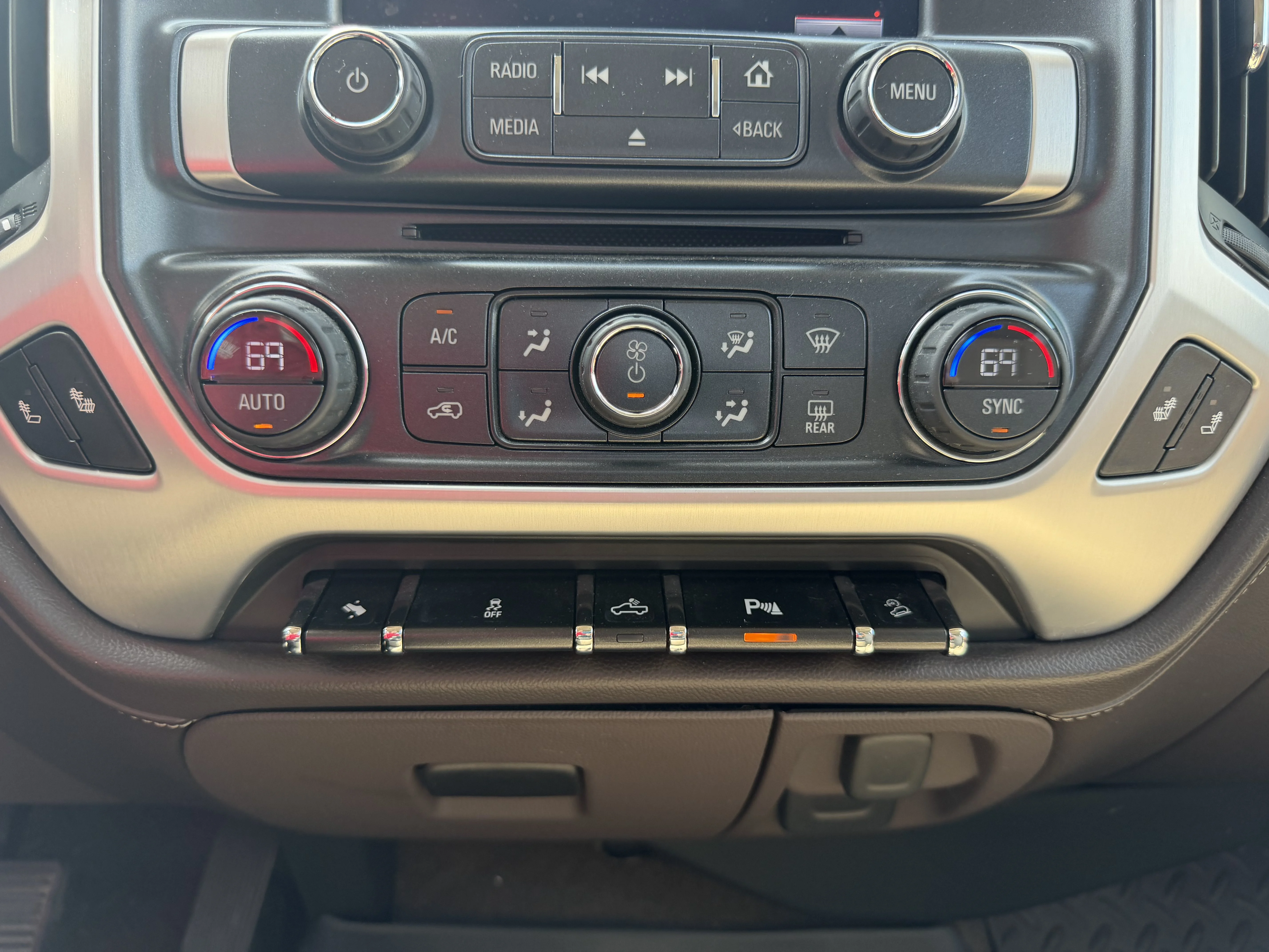 Used 2014 Summit White GMC SLT image 17