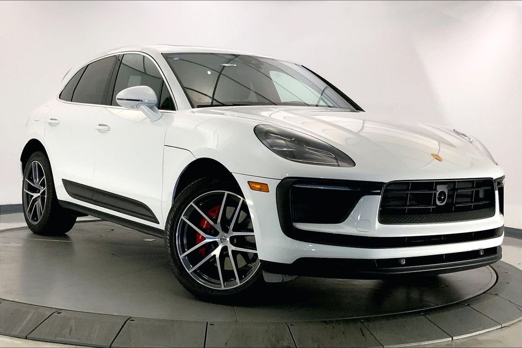 2025 Porsche Macan S