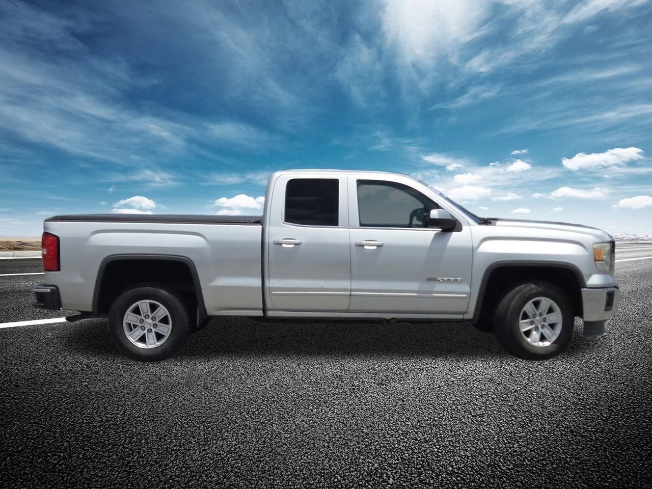 Used 2015 QUICKSILVER METALLIC GMC SLE image 15