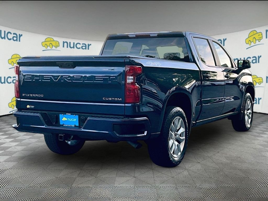 Used 2023 Blue Chevrolet Custom image 6
