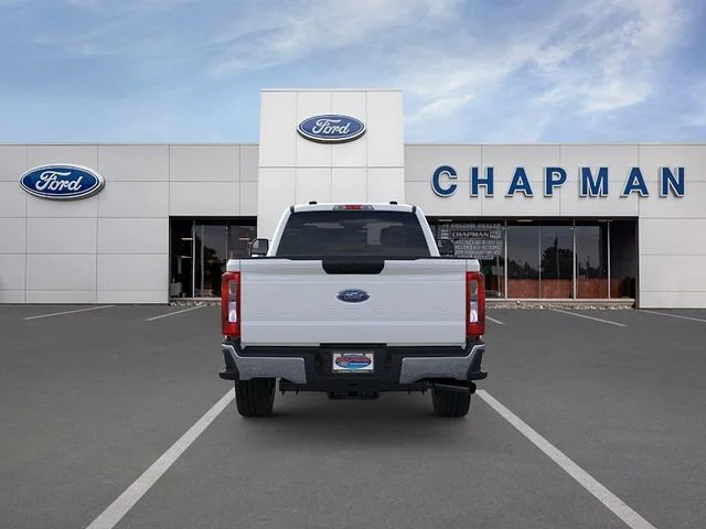 New 2026 Oxford White Ford F-250® XLT image 5