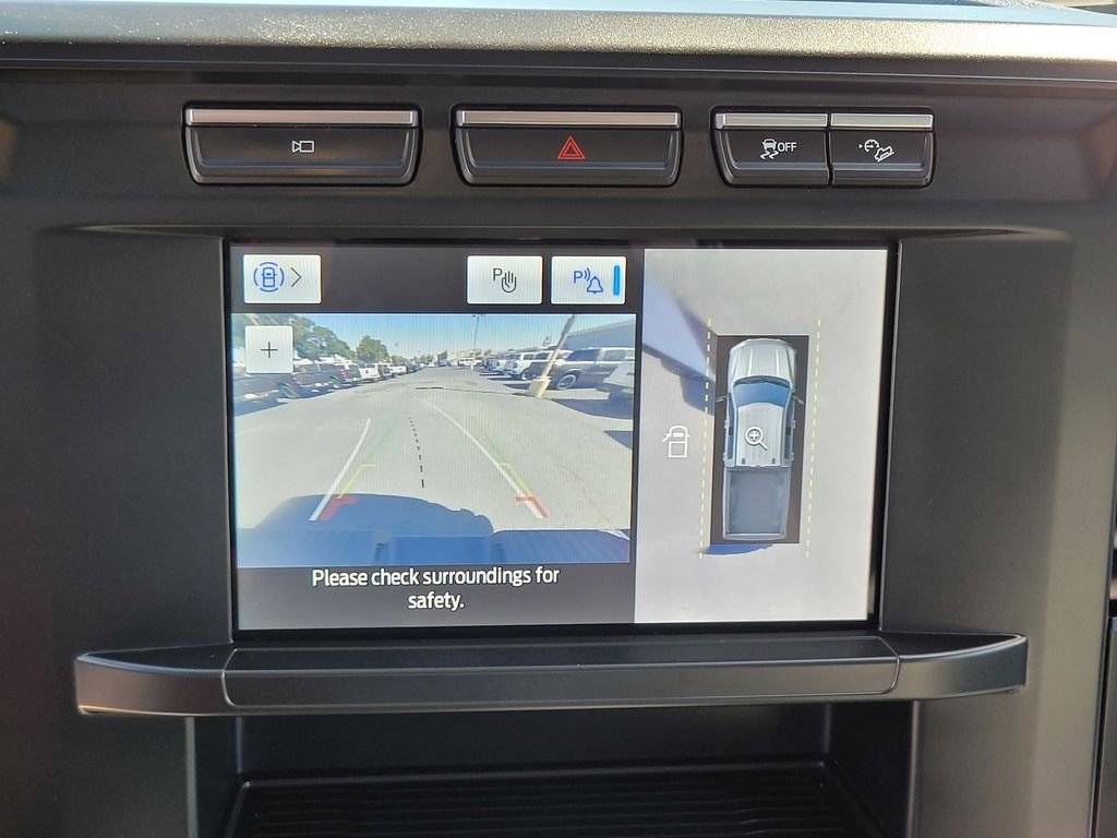 Used 2023 White Ford XL image 20