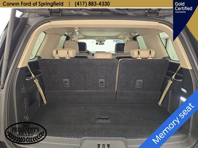 Used 2023 Agate Black Metallic Ford Limited image 18