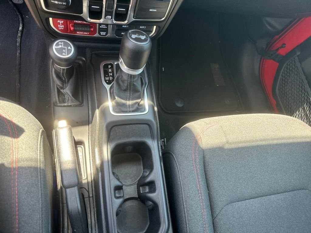 2025 Jeep Wrangler 4-Door Rubicon - Photo 14