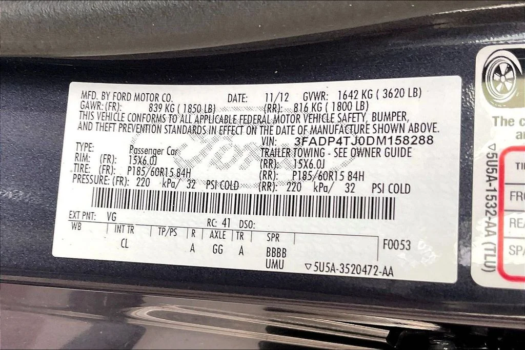 Used 2013 Purple Ford S image 26