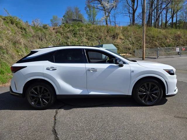 Used 2024 White Lexus 350 F Sport Handling image 9