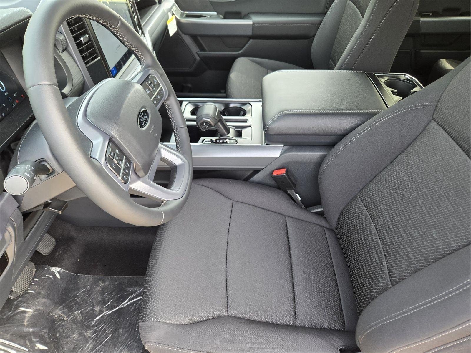 New 2026 Carbonized Gray Metallic FORD XLT image 8