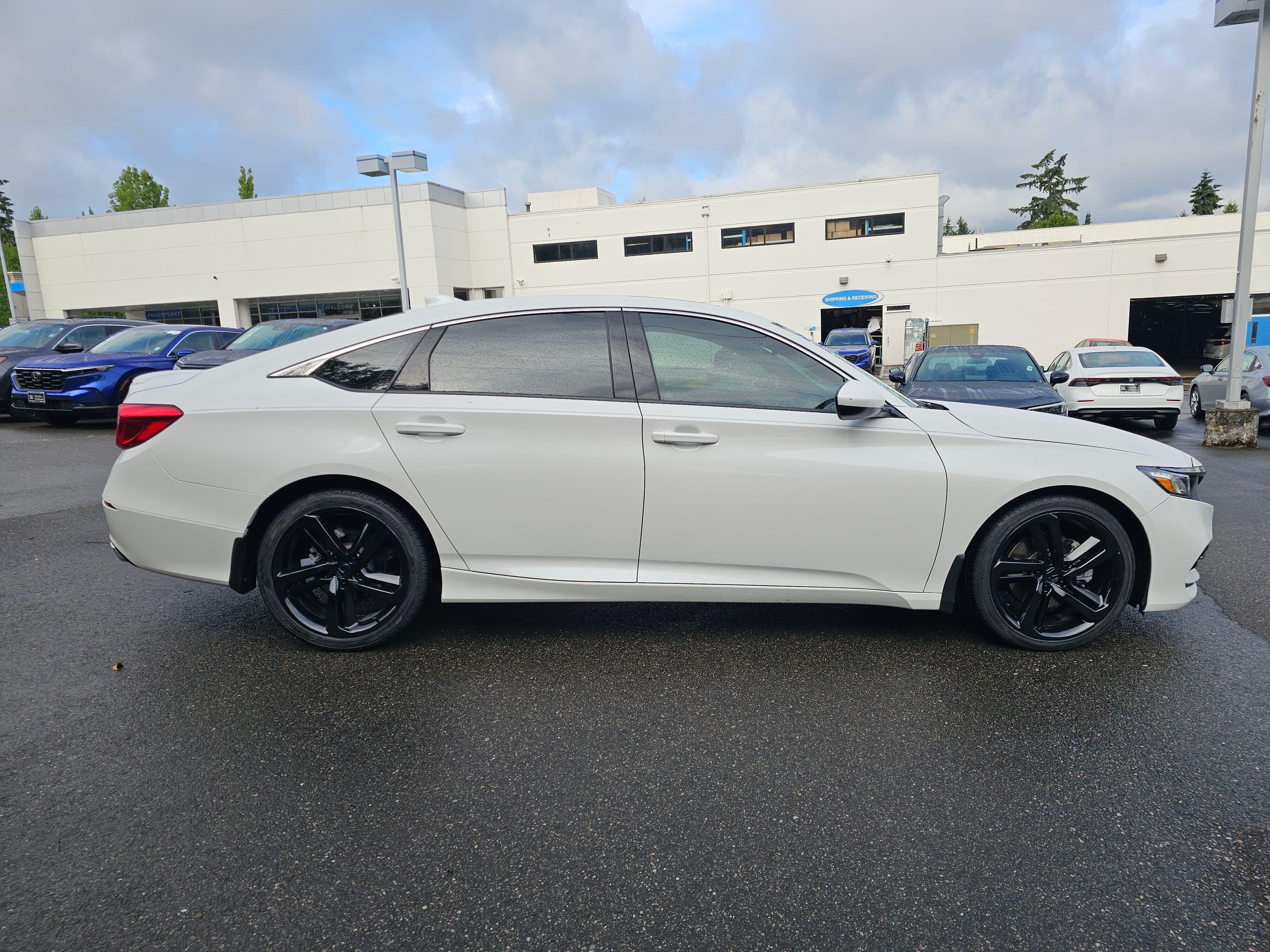 Used 2020 Platinum White Pearl Honda Sport 2.0T image 8