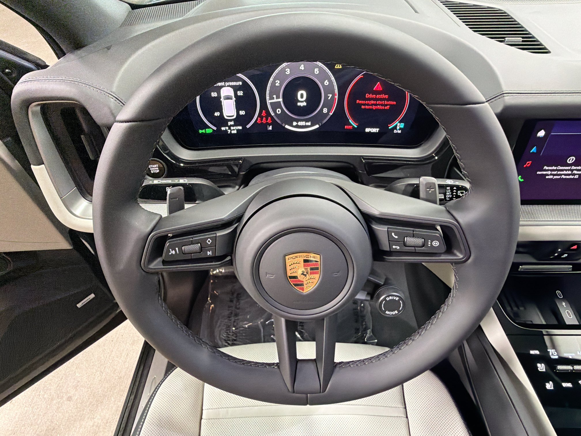 New 2026 Vanadium Grey Metallic Porsche S image 39