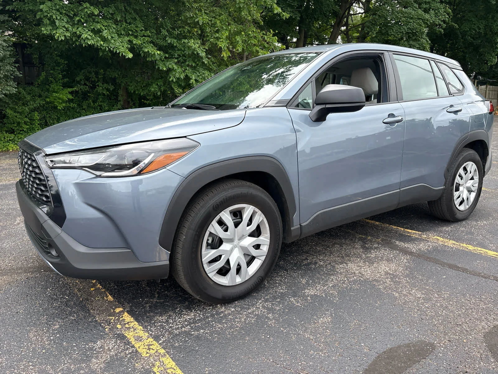 2023 Toyota Corolla Cross L AWD's photo