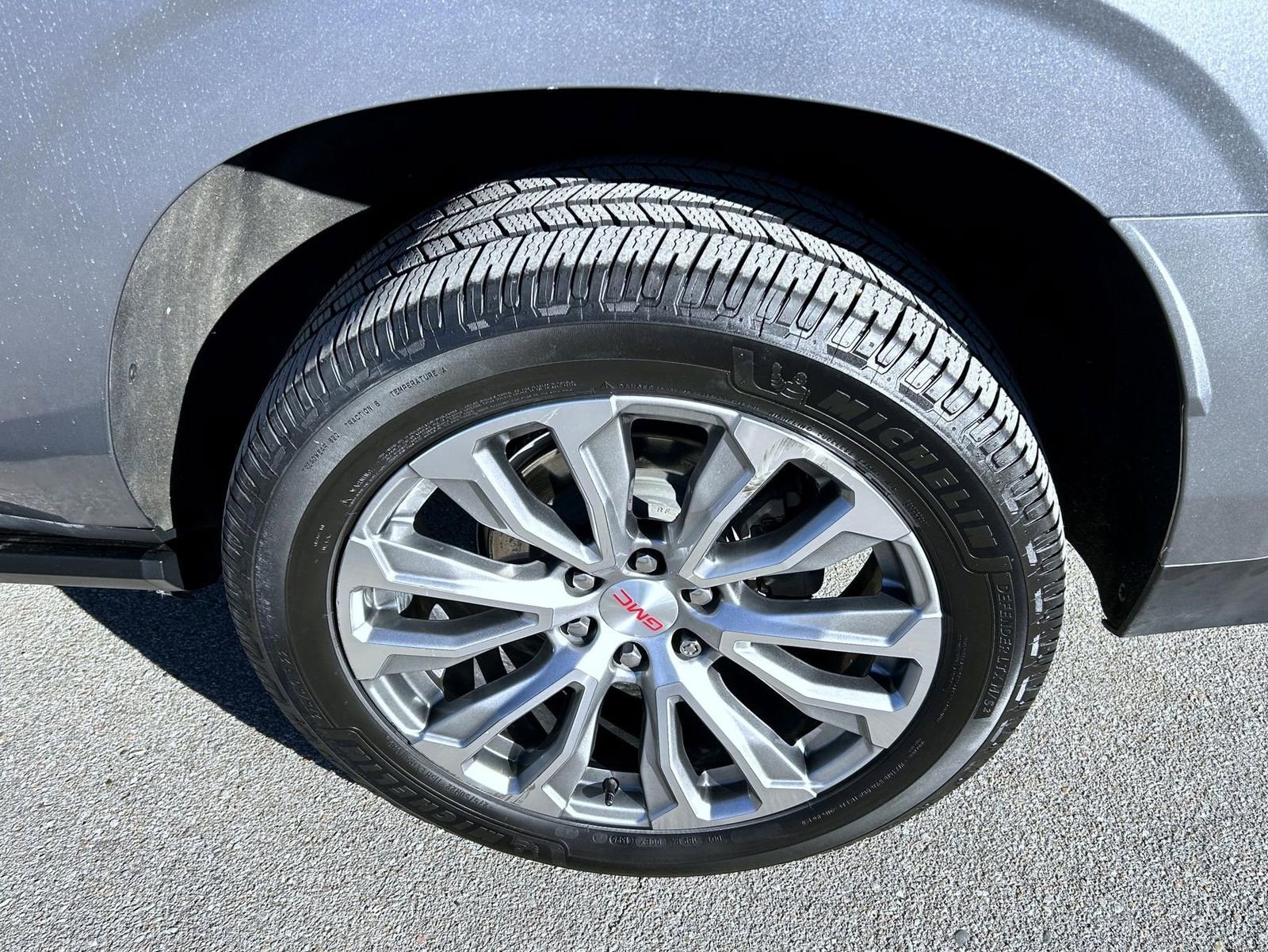 2022 GMC Yukon XL Denali - Photo 24