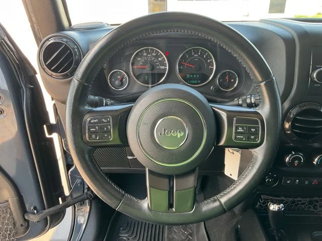 Used 2017 Black Jeep Unlimited Sahara image 28
