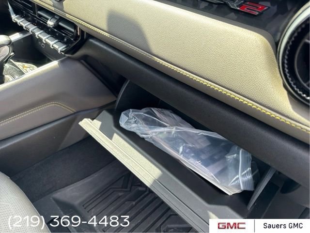 2025 Chevrolet Colorado ZR2 - Photo 29