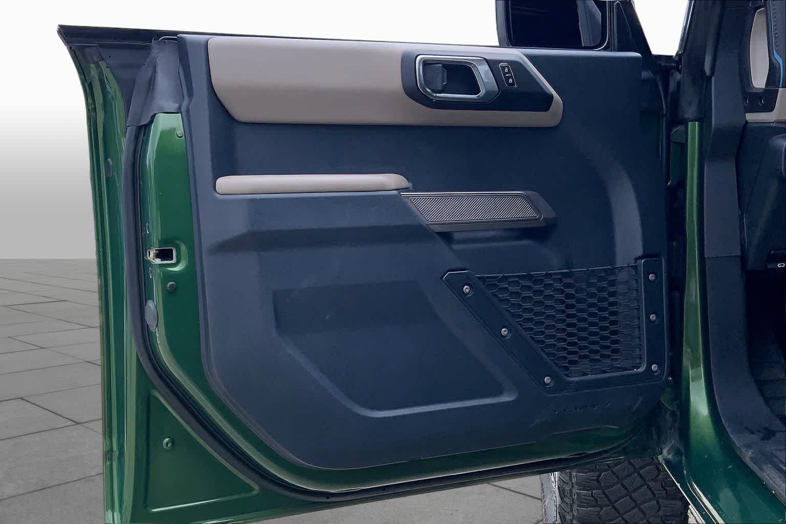 Used 2023 Eruption Green Ford Wildtrak image 21