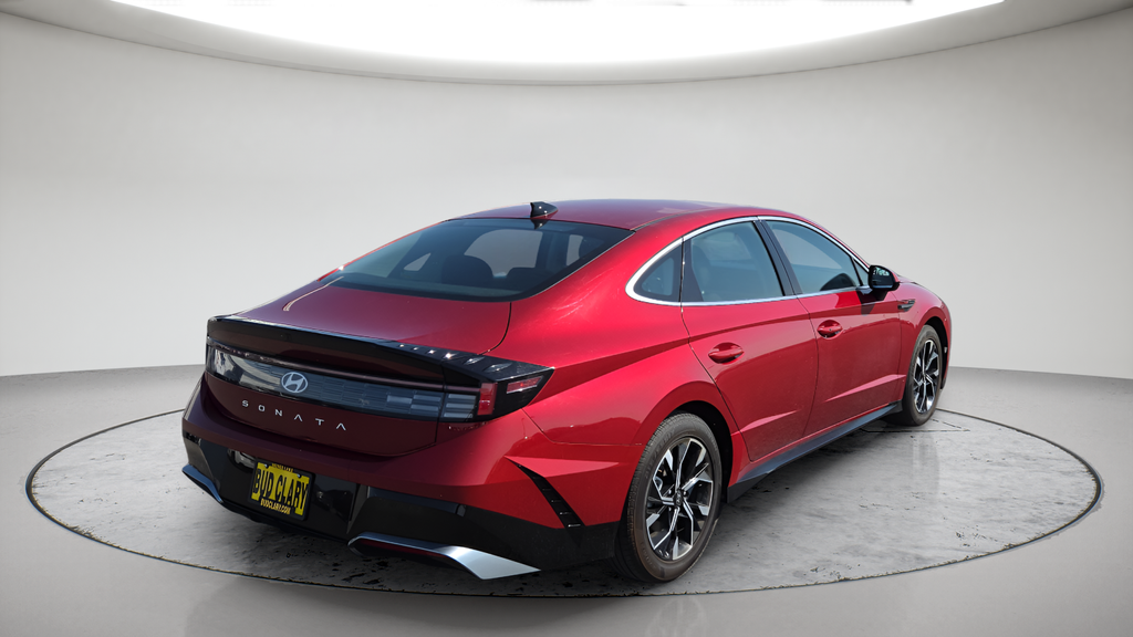 Used 2024 Red Hyundai SEL image 15