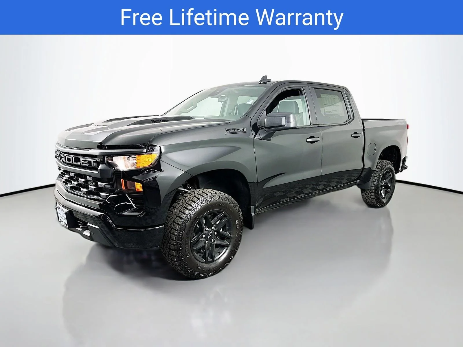 2026 Chevrolet Silverado 1500 Custom Trail Boss - Photo 4