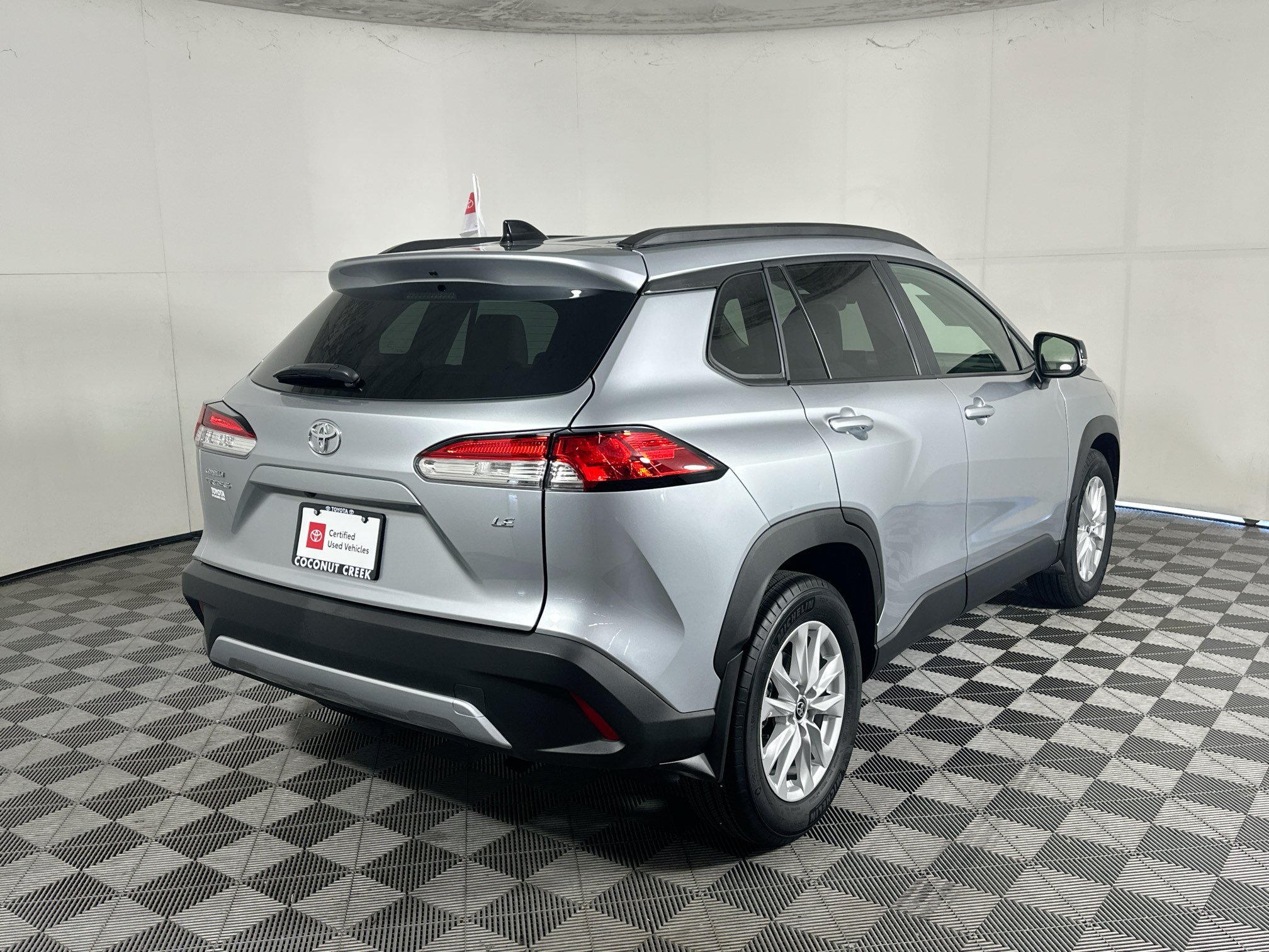 Certified Used 2025 Silver Toyota LE image 3