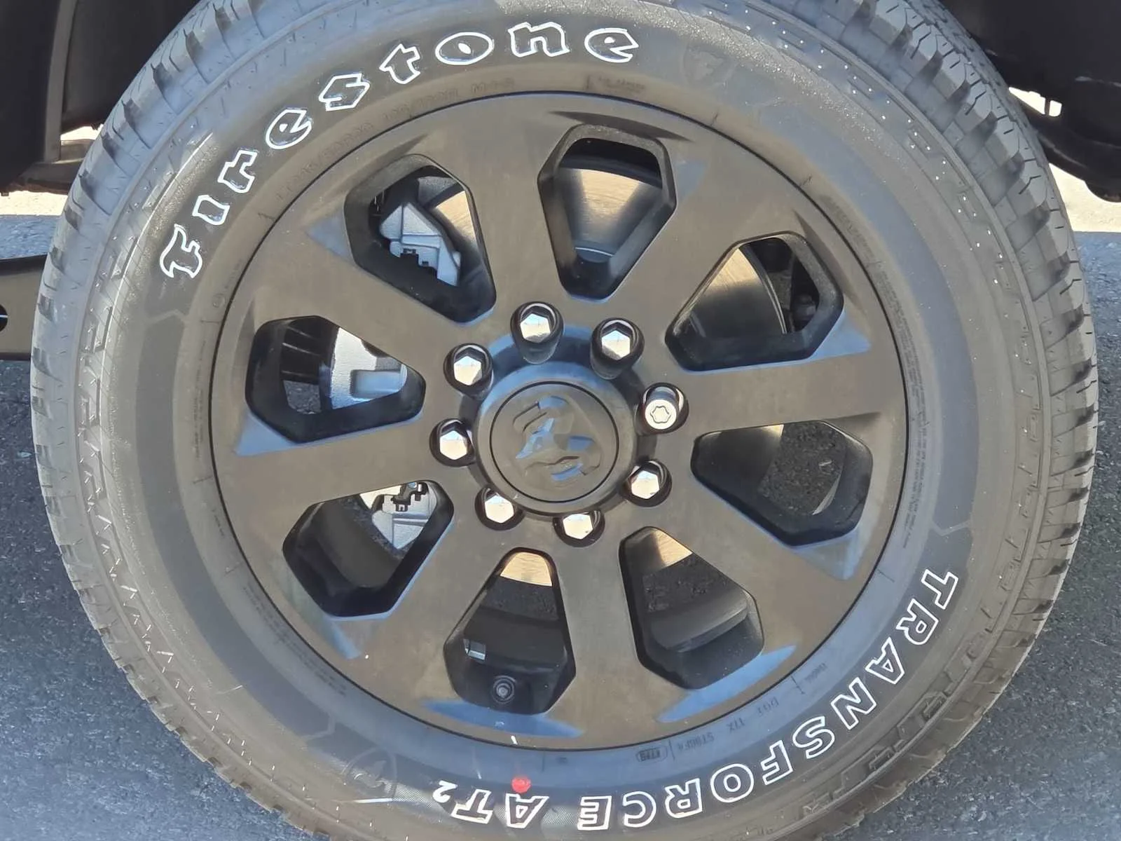 New 2026 Diamond Black Crystal Pearl-Coat Exterior Paint RAM Laramie image 12
