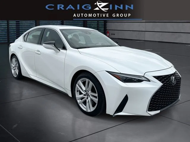2023 Lexus IS 300