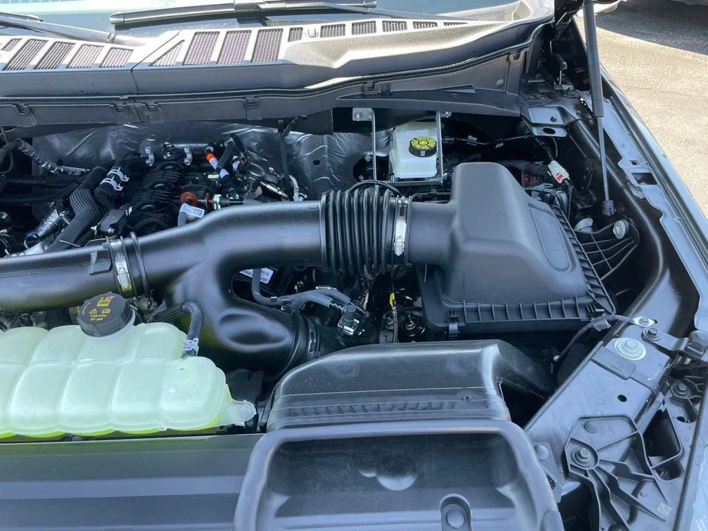 New 2026 Carbonized Gray Metallic Ford Lariat® image 43