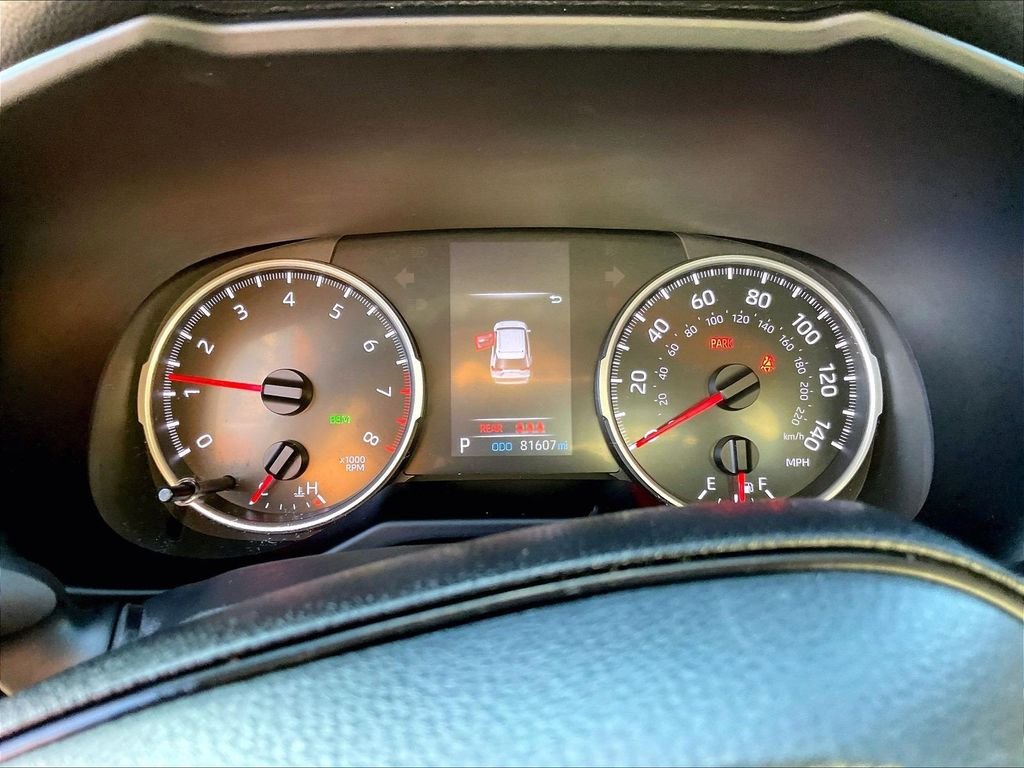 Used 2022 Gray Toyota XLE image 25