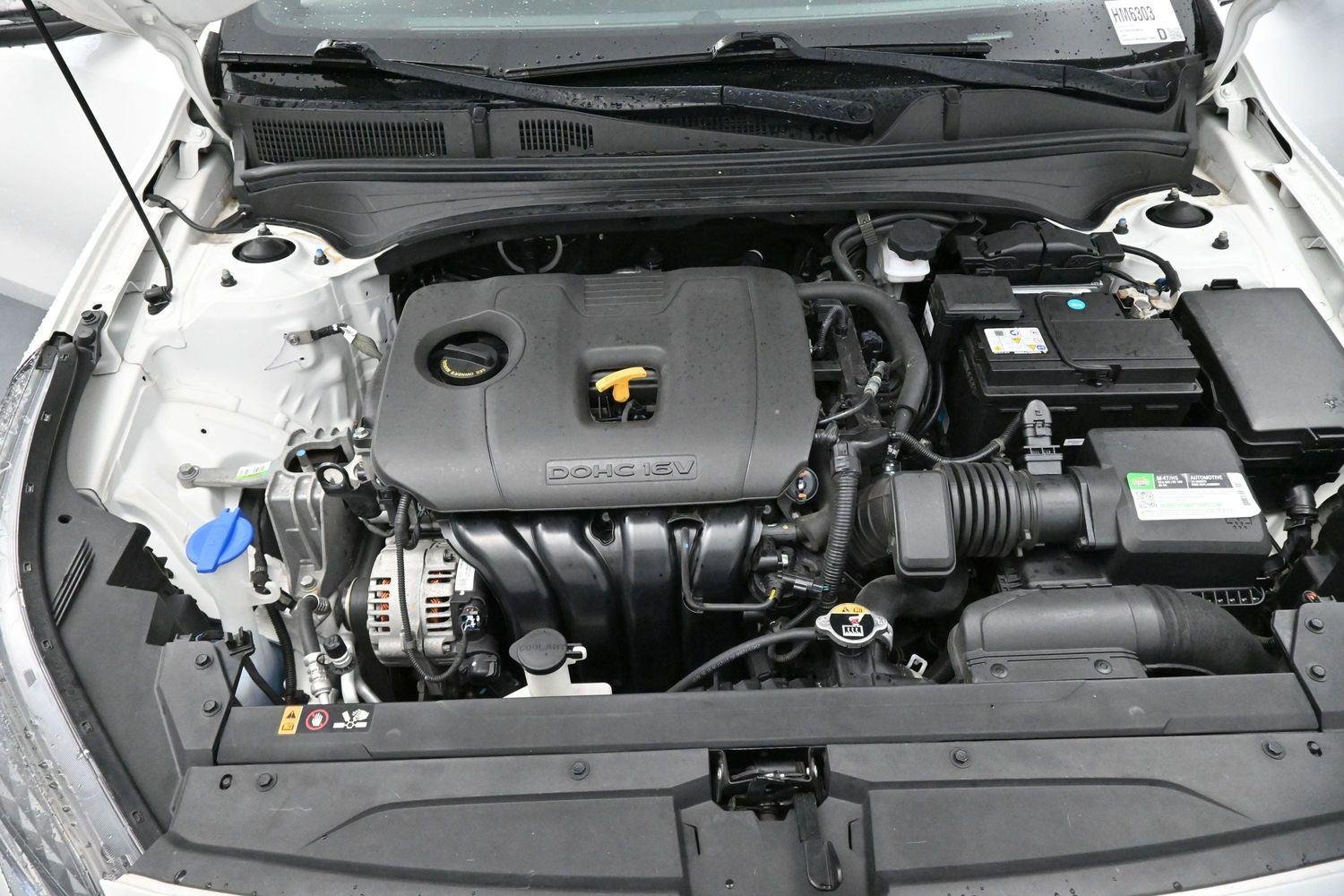 Used 2022 Snow White Pearl Kia GT-Line image 36