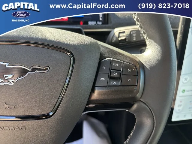 Used 2023 White Ford GT image 24