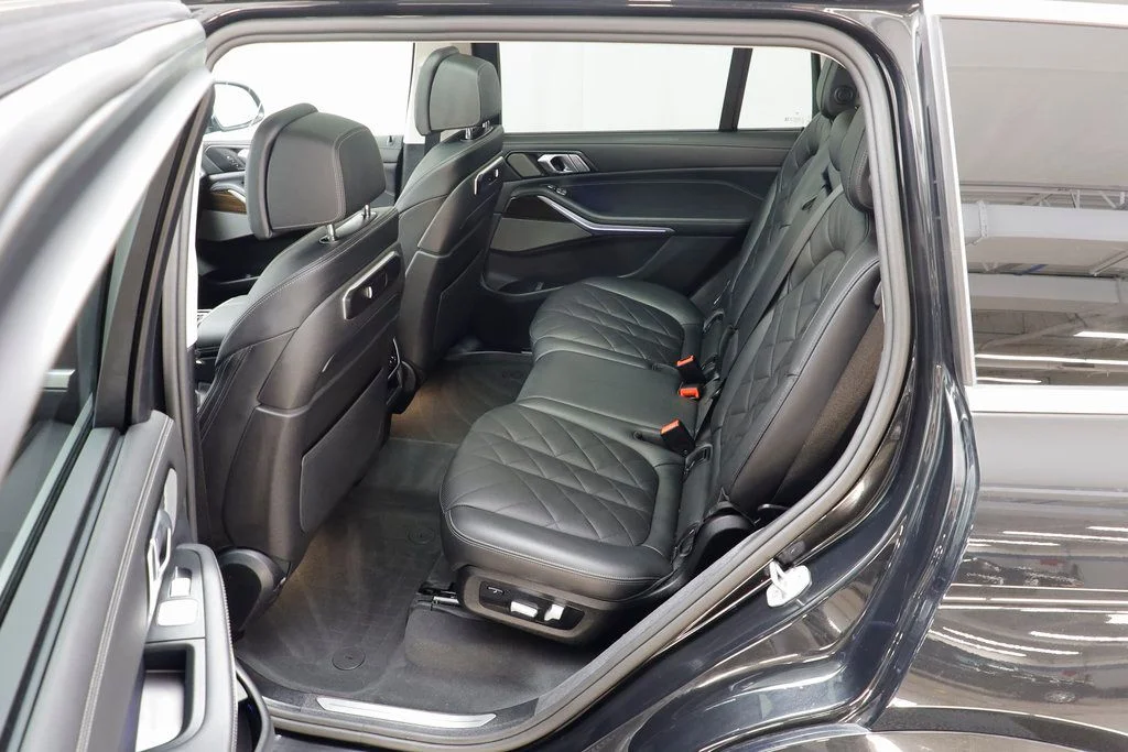 2026 BMW X7 40i - Photo 15