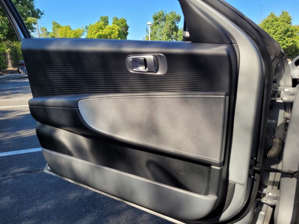 Used 2024 Silver Hyundai SE image 26
