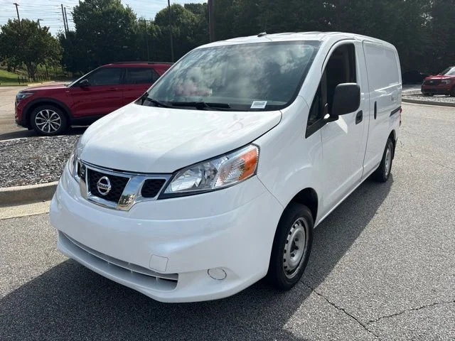 Used 2020 White Nissan S image 4