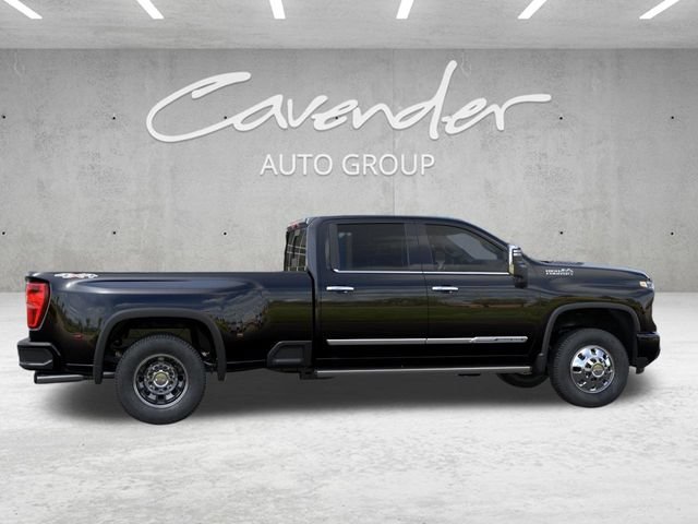 New 2026 Black Chevrolet High Country DRW image 5