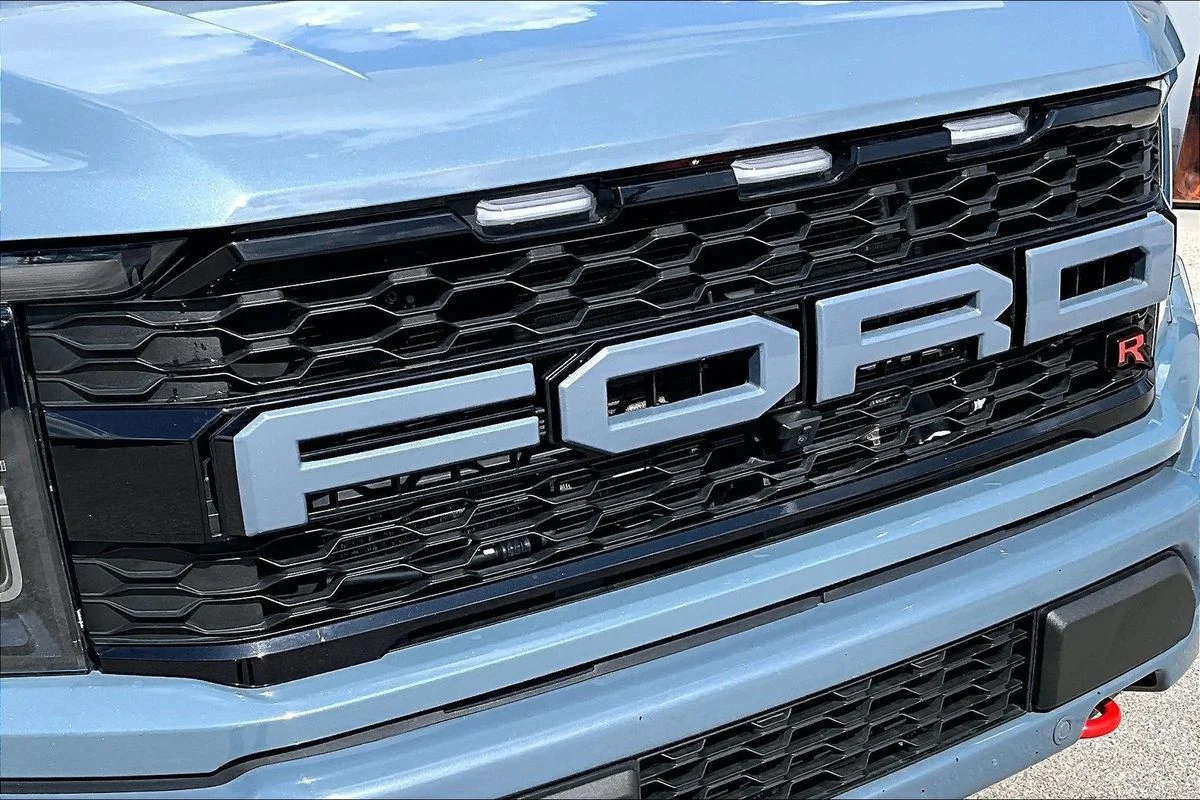 Used 2023  Ford Raptor image 36
