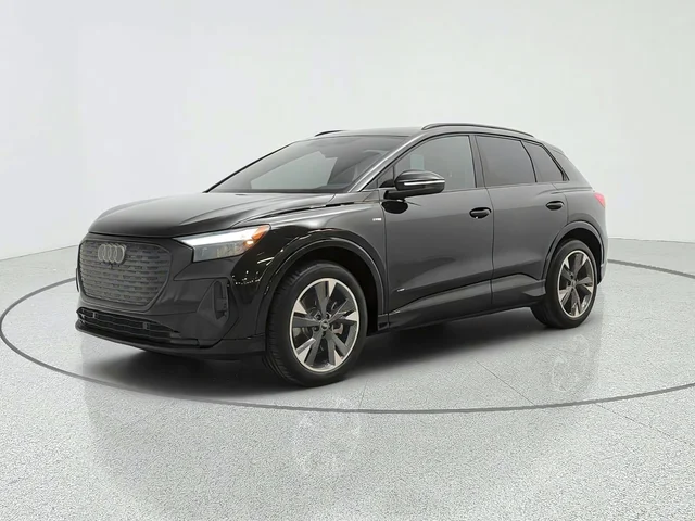 2024 Audi Q4 e-tron Premium Plus