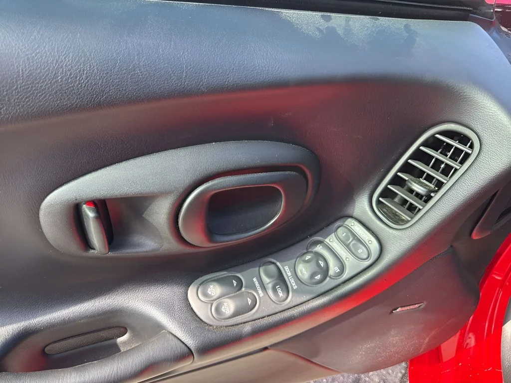 Used 1998 Red Chevrolet Base image 17