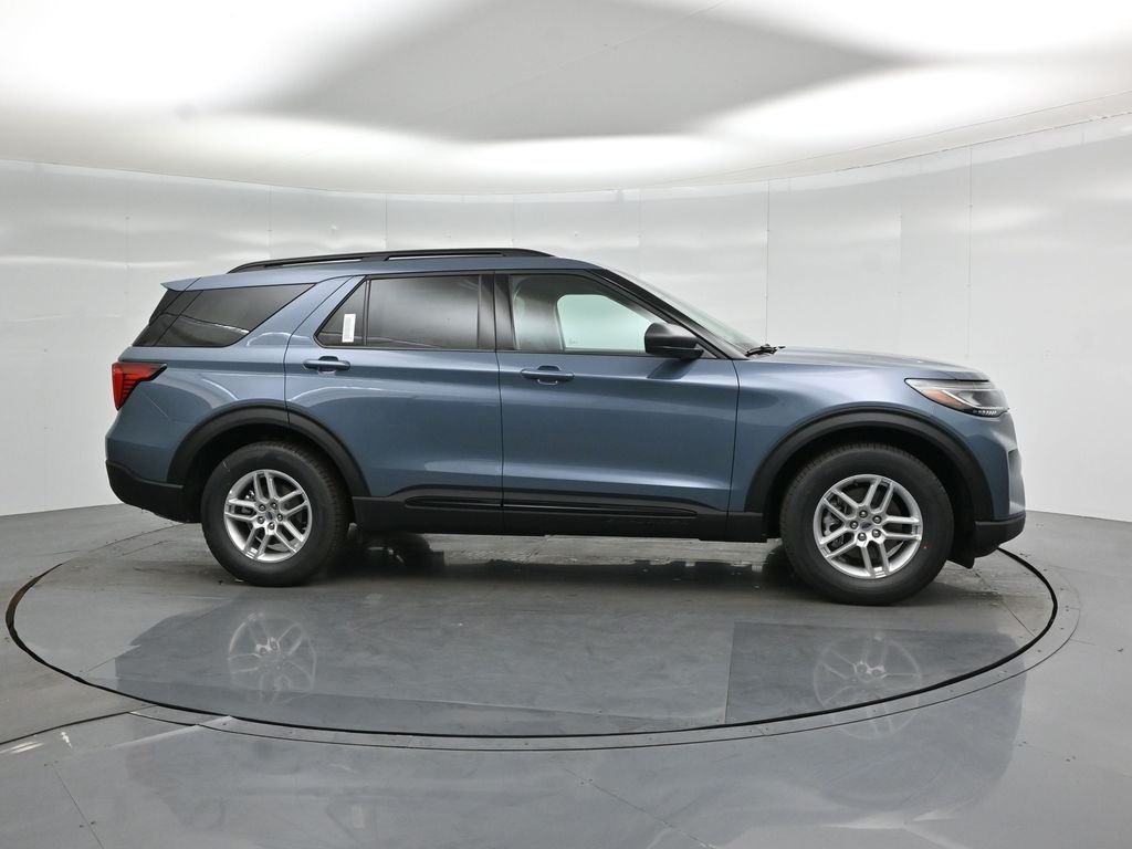 New 2026 Vapor Blue Metallic Ford Active image 24