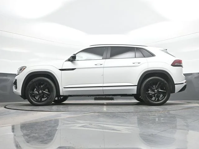 New 2026 White Volkswagen SEL R-Line Black image 20