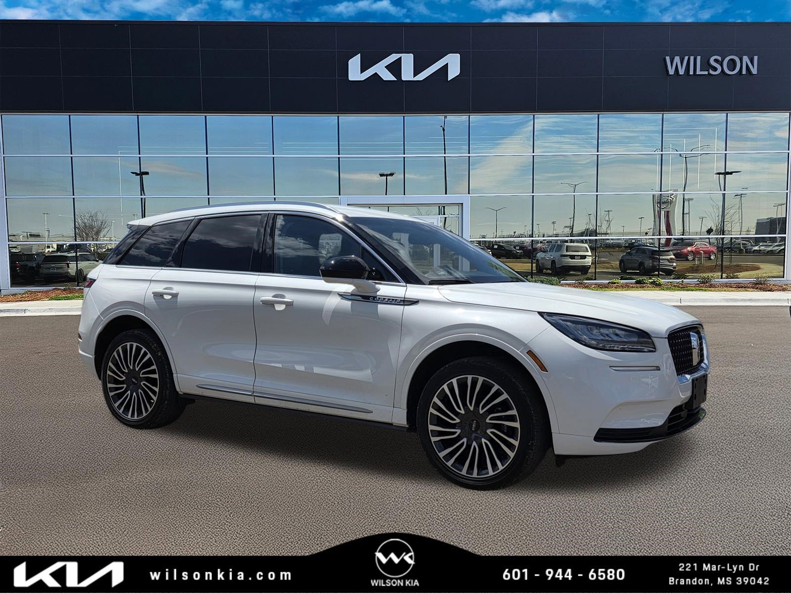 2022 Lincoln Corsair AWD's photo
