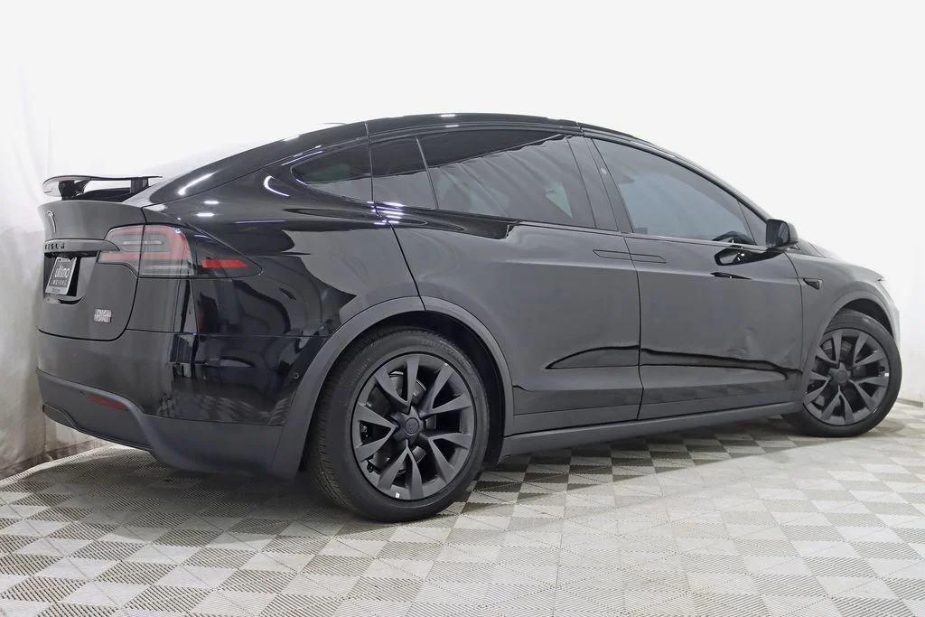 2022 Tesla Model X Plaid