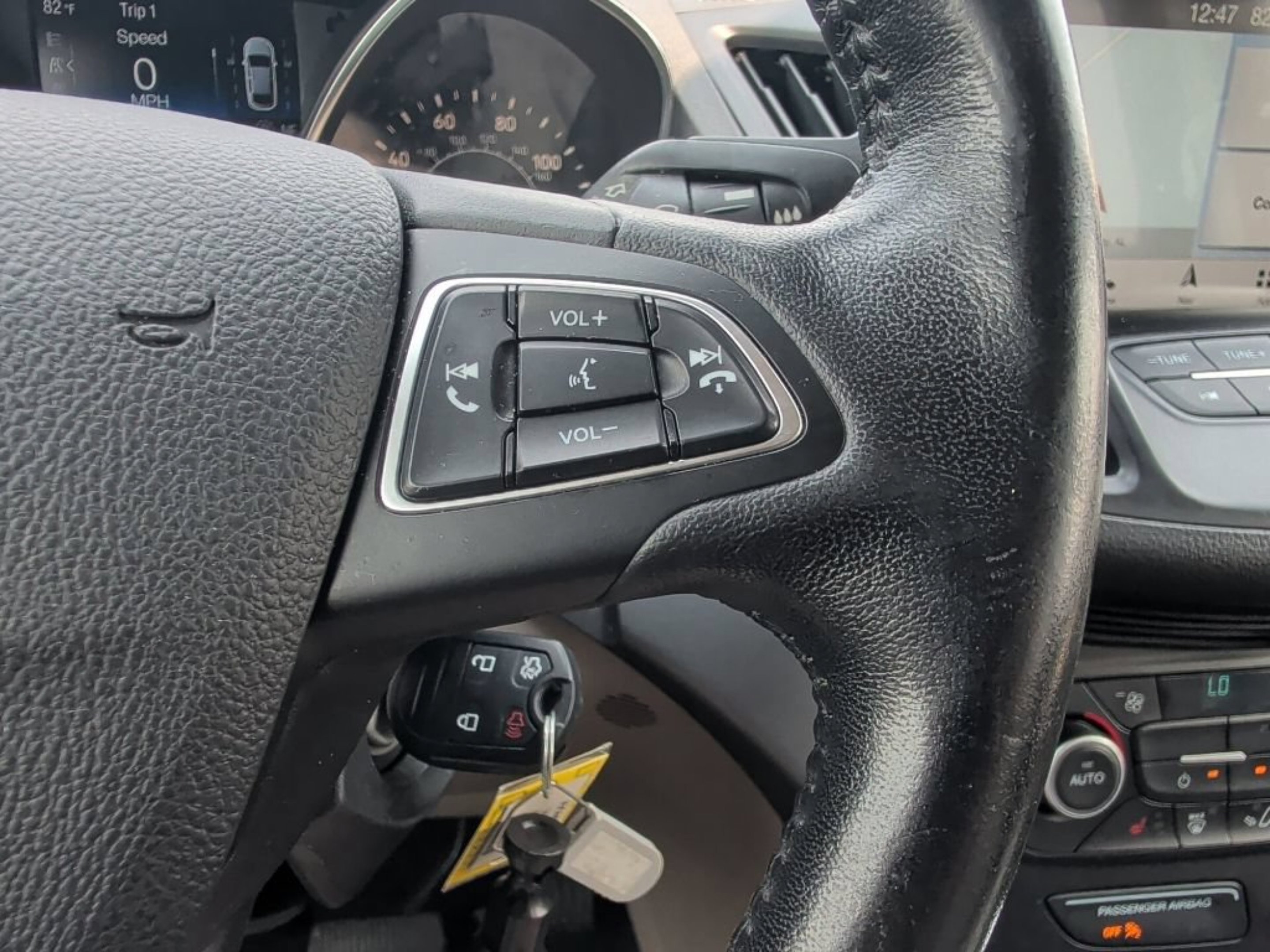 Used 2018 Blue Metallic Ford SEL image 19